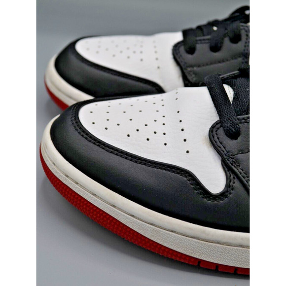 Size 10 - Jordan 1 Mid Metallic Red Air Jordan Authentic - Picture 9 of 9